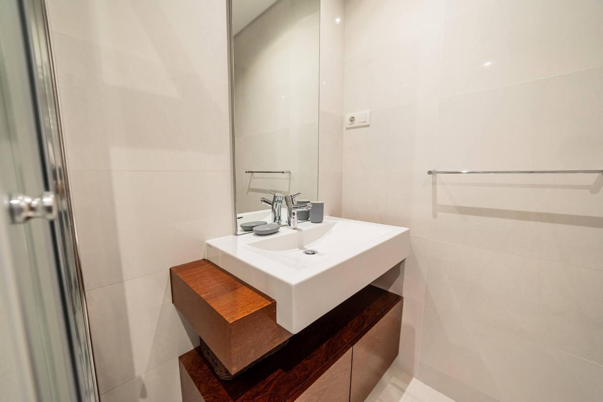 Apartament Modern Cedofeita By Hosty Porto Zewnętrze zdjęcie